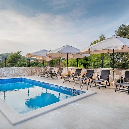 Luxury Apartments Alkar With Swimming Pool Ražanj Екстериор снимка