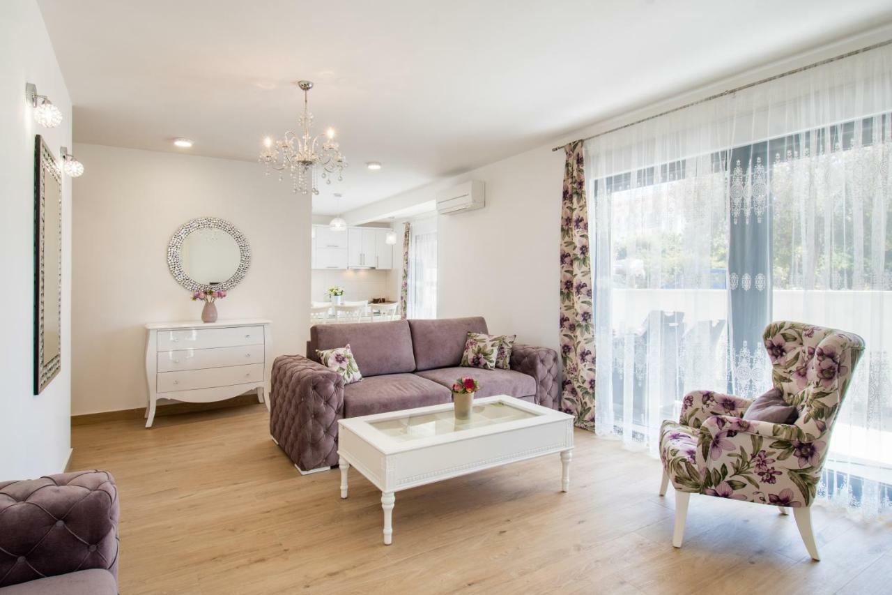Luxury Apartments Alkar With Swimming Pool Ražanj Екстериор снимка
