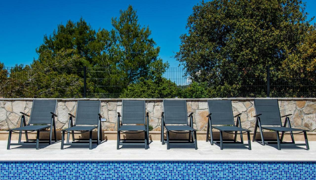 Luxury Apartments Alkar With Swimming Pool Ražanj Екстериор снимка